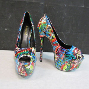 ShoeDazzle-Graffiti-Skyline-Platform-Heels-S